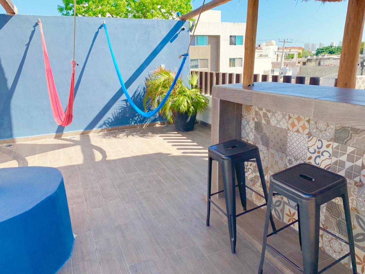 Cocos Cancún Exterior foto